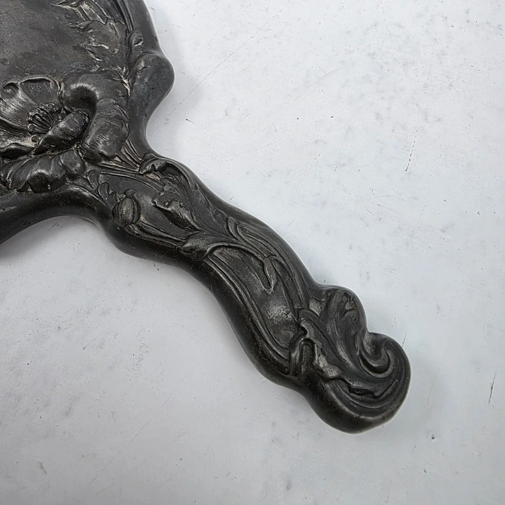 Vintage‎ Art Nouveau Repousse Handheld Mirror Bevelled Glass 10